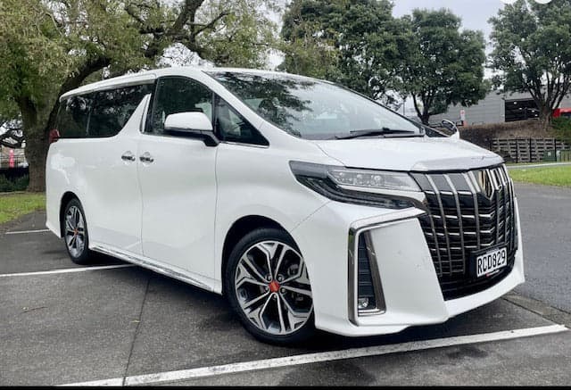Toyota Alphard 2022